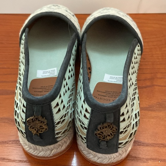 Cobra Society Women's Espadrille Flats - Black/Mint Green Cut Leather 39(8) - Picture 3 of 7